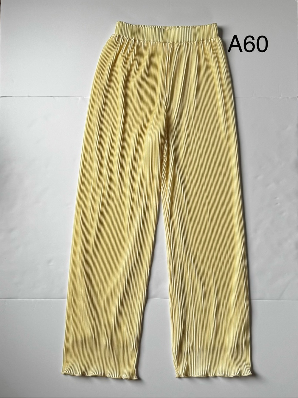 Commense Light Yellow Pleated Wide-Leg Trousers